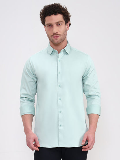 Light Green Solid Slim Fit Casual Shirt | JadeBlue