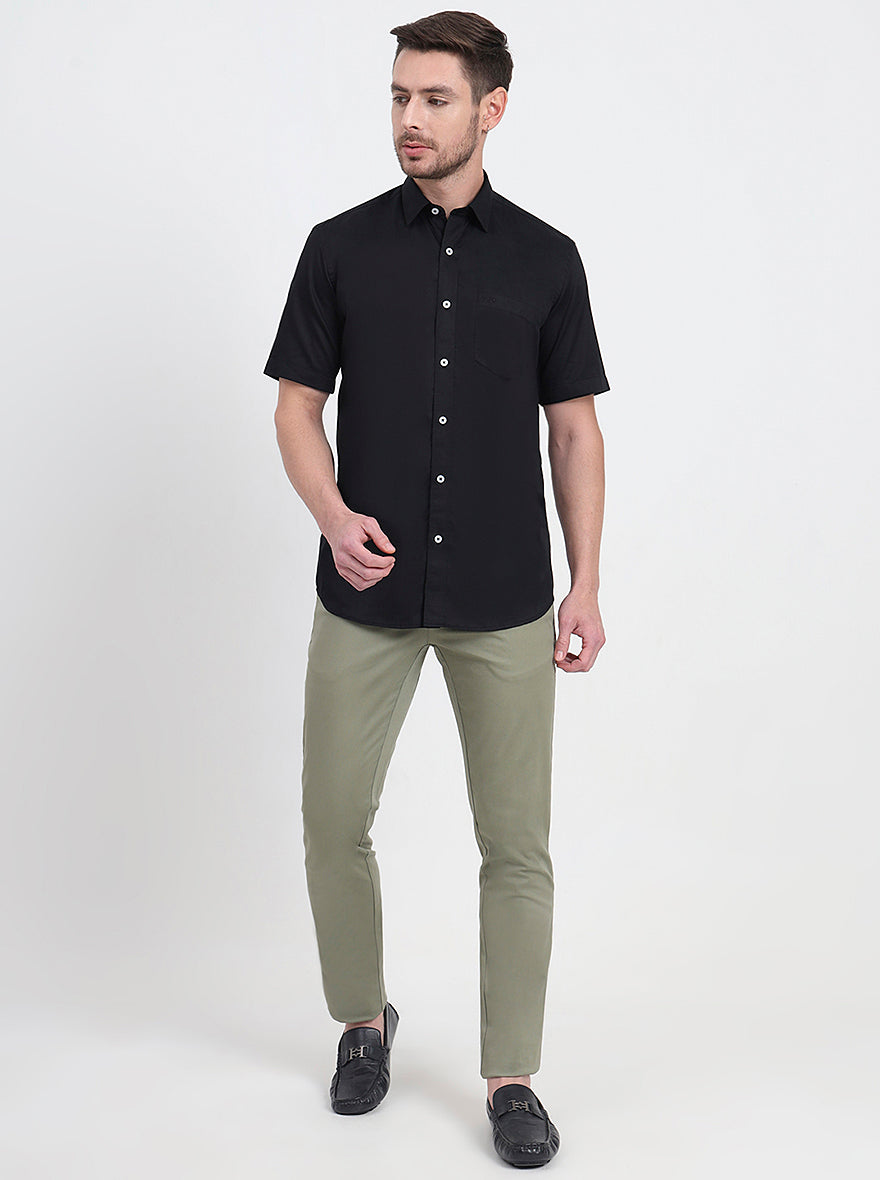 Black Solid Smart Fit Semi Casual Shirt | JadeBlue
