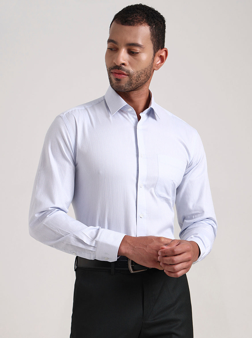 Sky Blue Solid Regular Fit Formal Shirt | JadeBlue