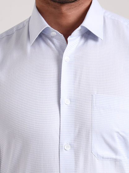 Sky Blue Solid Regular Fit Formal Shirt | JadeBlue