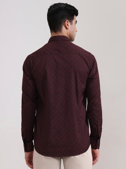 Maroon Printed Tailored Fit Semi Casual Shirt | JadeBlue