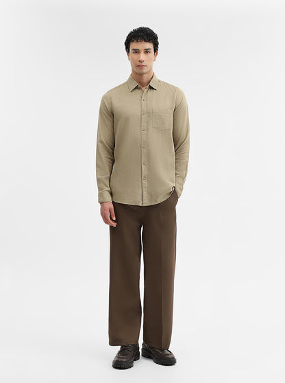 Pista Solid Slim Fit Casual Shirt | JadeBlue