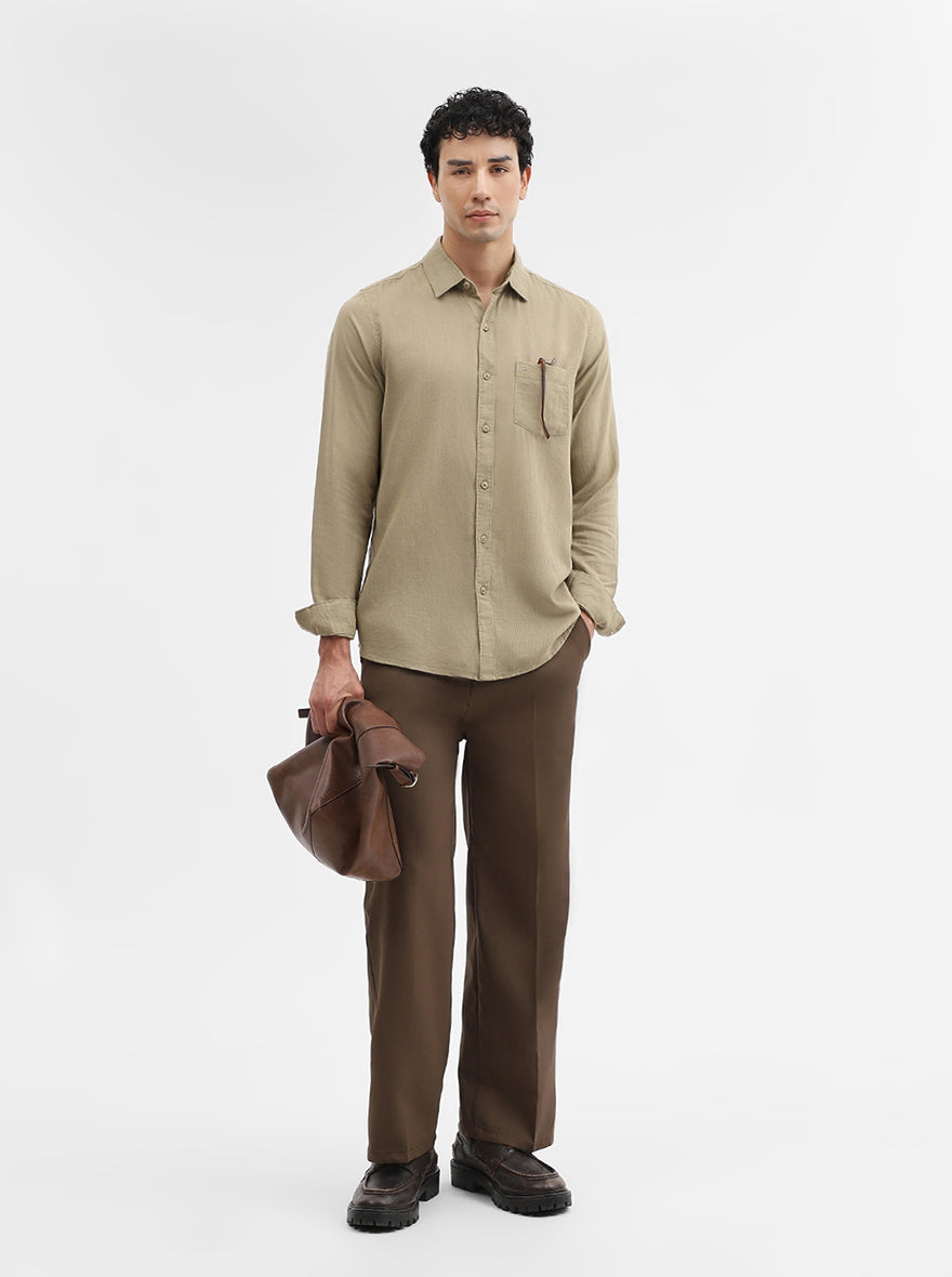 Pista Solid Slim Fit Casual Shirt | JadeBlue