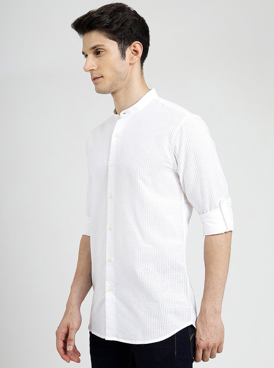 White Solid Slim Fit Casual Shirt | JadeBlue