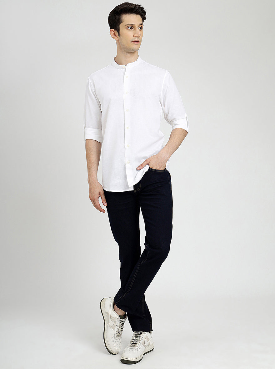 White Solid Slim Fit Casual Shirt | JadeBlue