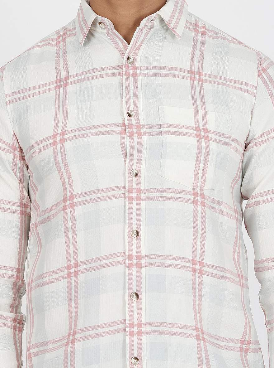 Pink Checked Slim Fit Casual Shirt | JadeBlue