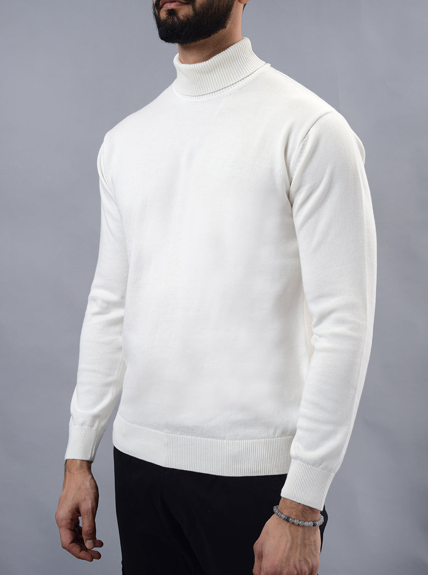 White Solid Slim Fit Winter T-Shirt | JadeBlue
