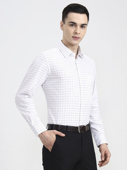 White & Black Checked Regular Fit Formal Shirt | JadeBlue
