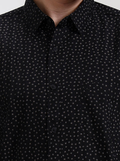 Black Printed Slim Fit Casual Shirt | JadeBlue