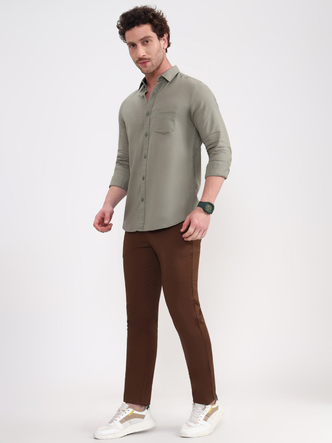 Grey Solid Slim Fit Casual Shirt | JadeBlue