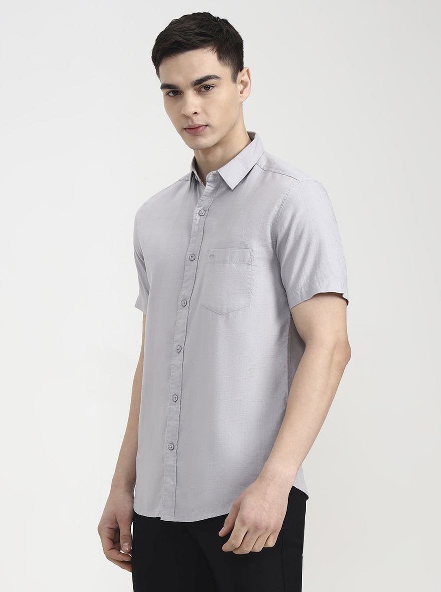 Silver Grey Solid Slim Fit Casual Shirt | JadeBlue
