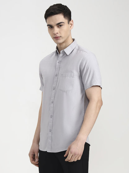 Silver Grey Solid Slim Fit Casual Shirt | JadeBlue