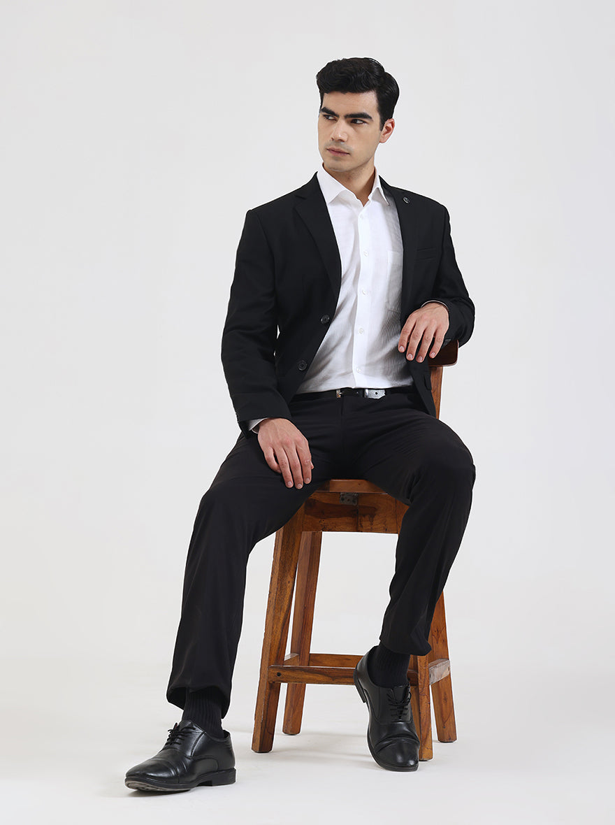 Black Solid Regular Fit Blazer | JadeBlue