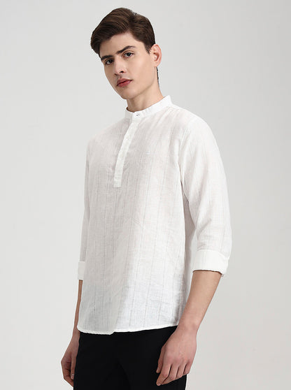 White Solid Slim Fit Semi Casual Shirt | JadeBlue