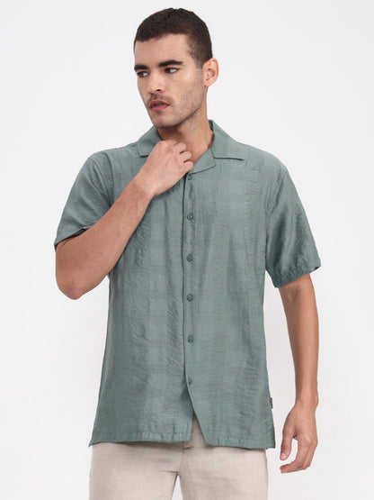 Sea Green Solid Slim Fit Casual Shirt | JadeBlue