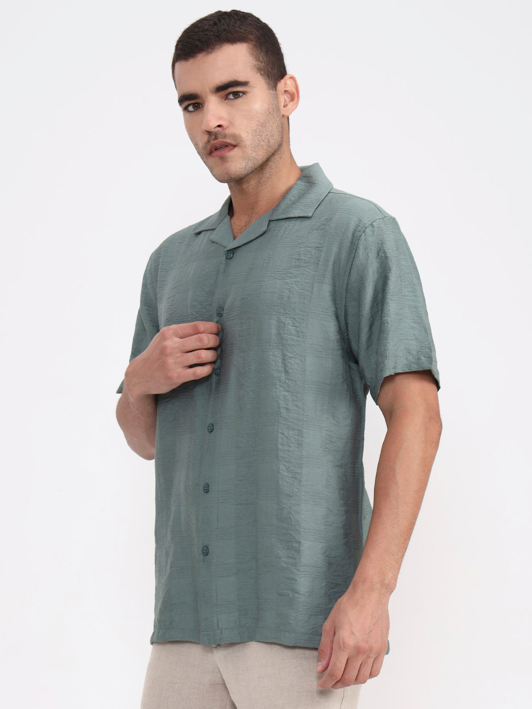 Sea Green Solid Slim Fit Casual Shirt | JadeBlue