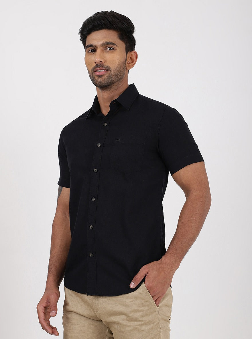 Black Solid Slim Fit Casual Shirt | JadeBlue