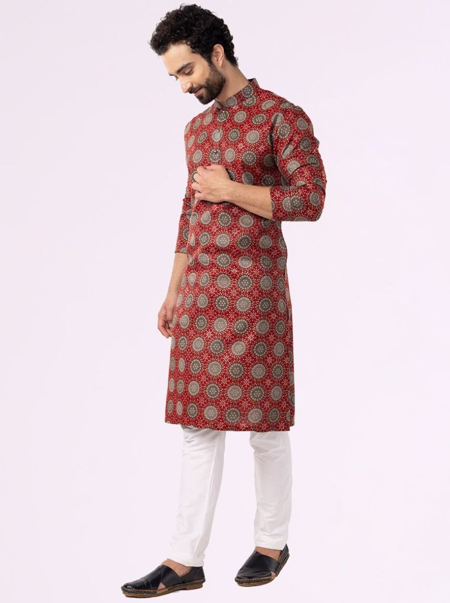 Maroon with Circular Bandhani Print Cotton Blend Men's Kurta
