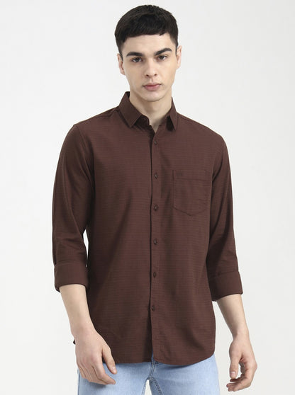 Brown Solid Slim Fit Casual Shirt | JadeBlue