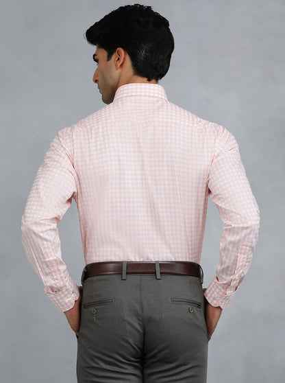 Pink Checked Regular Fit Formal Shirt | JadeBlue