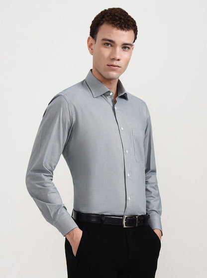 Green & White Solid Slim Fit Formal Shirt | Metal