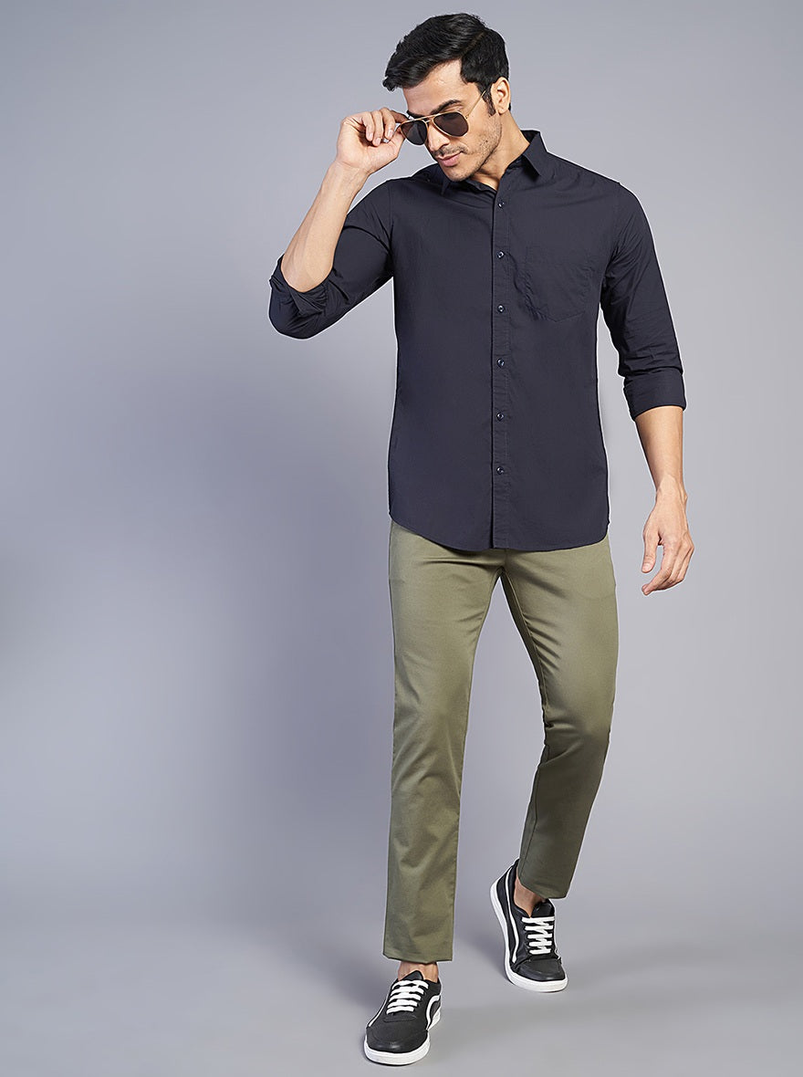 Navy Blue Solid Slim Fit Casual Shirt | JadeBlue