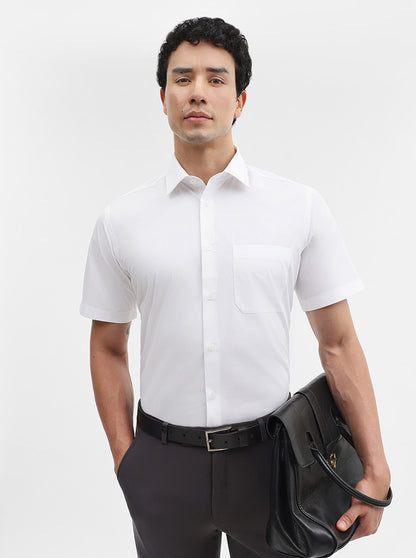 White Solid Regular Fit Formal Shirt | JadeBlue