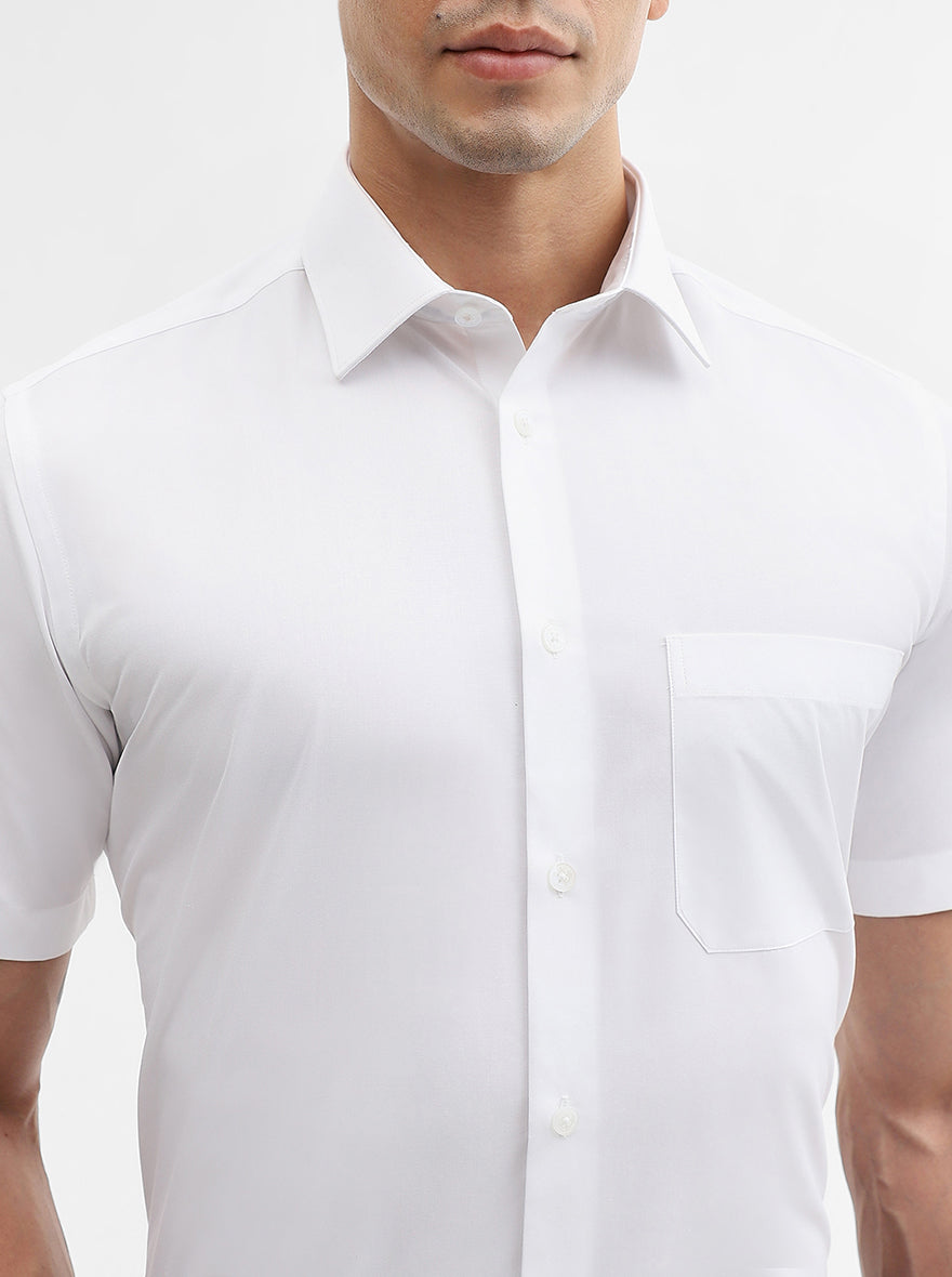 White Solid Regular Fit Formal Shirt | JadeBlue