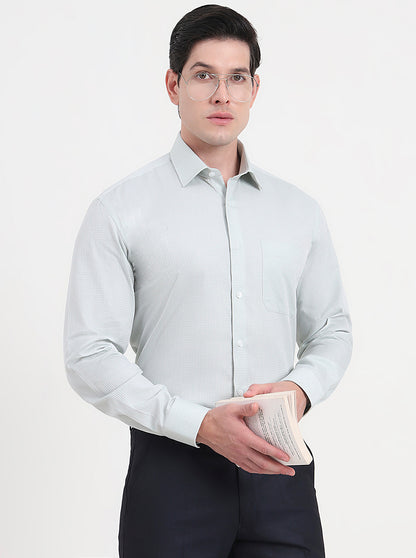 Pista Green Solid Regular Fit Formal Shirt | JadeBlue