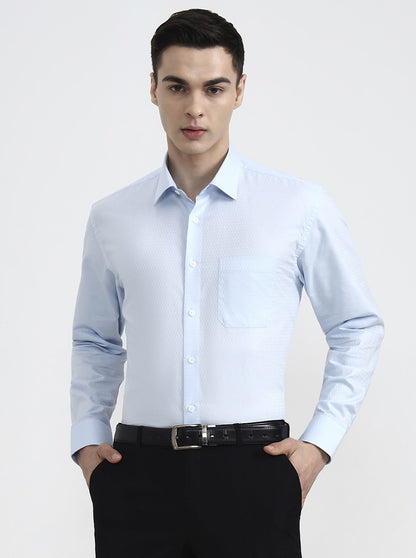 Light Green Solid Regular Fit Formal Shirt | JadeBlue