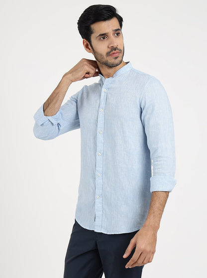 Light Blue Solid Slim Fit Casual Shirt | JadeBlue