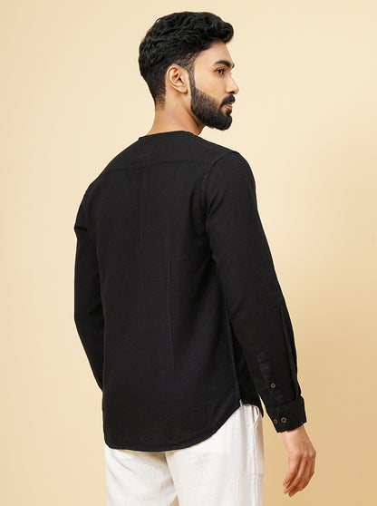 Black Solid Slim Fit Casual Shirt | JadeBlue