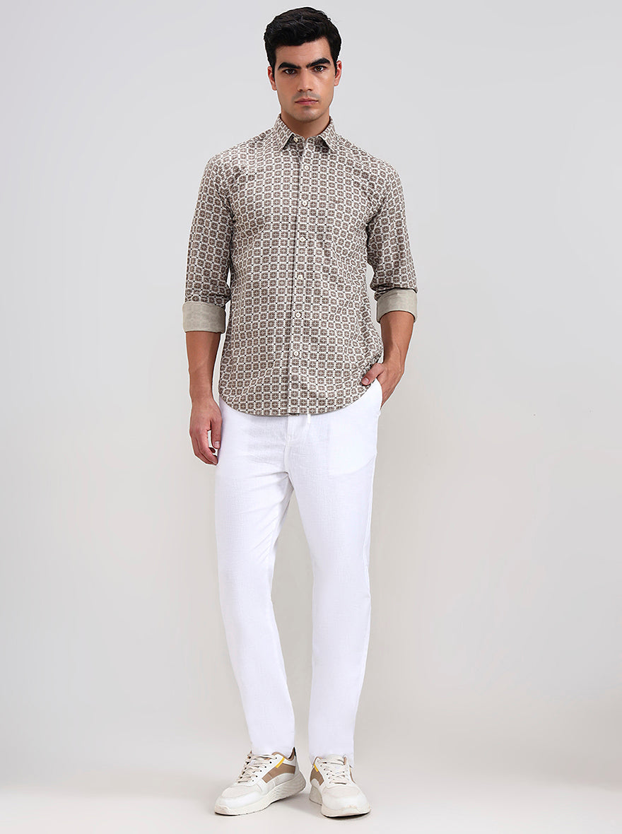 White Solid Regular Fit Track Pant | JadeBlue