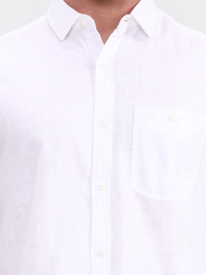 White Solid Slim Fit Casual Shirt | JadeBlue