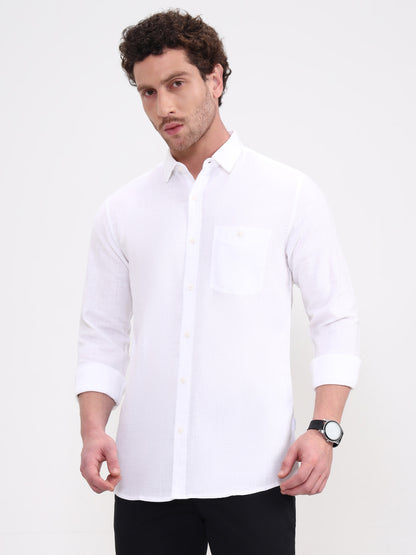 White Solid Slim Fit Casual Shirt | JadeBlue