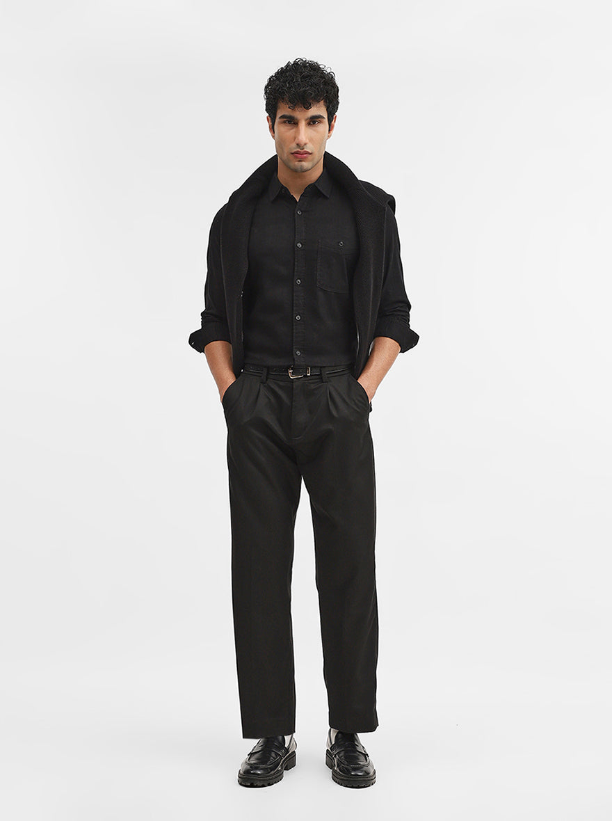 Black Solid Slim Fit Casual Shirt | JadeBlue