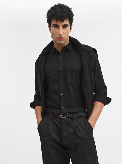 Black Solid Slim Fit Casual Shirt | JadeBlue