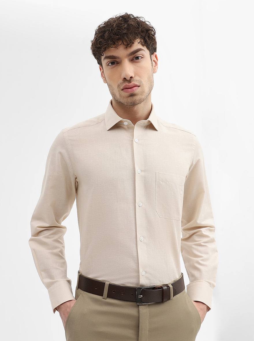 Cream Solid Regular Fit Formal Shirt | JadeBlue