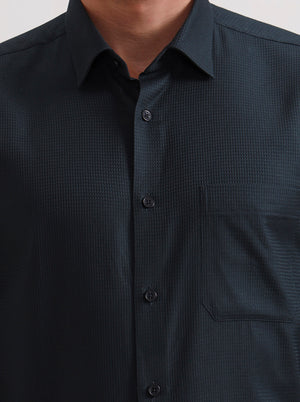 Bottle Green Solid Regular Fit Formal Shirt | JadeBlue