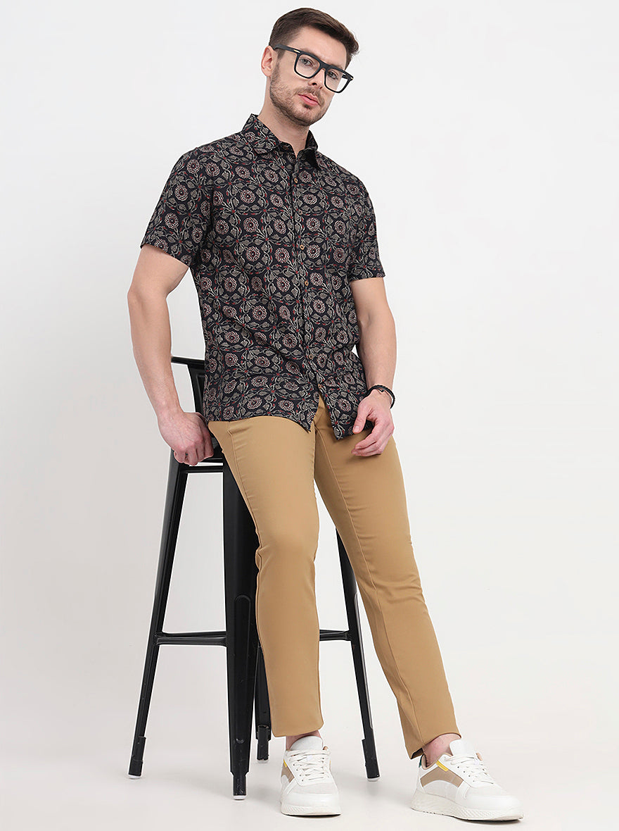 Khaki Solid Slim Fit Casual Trouser | JadeBlue