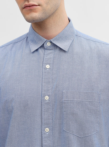 Blue Solid Slim Fit Casual Shirt | JadeBlue