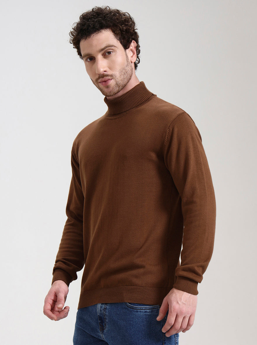 Brown Solid Slim Fit Winter T-Shirt | JadeBlue