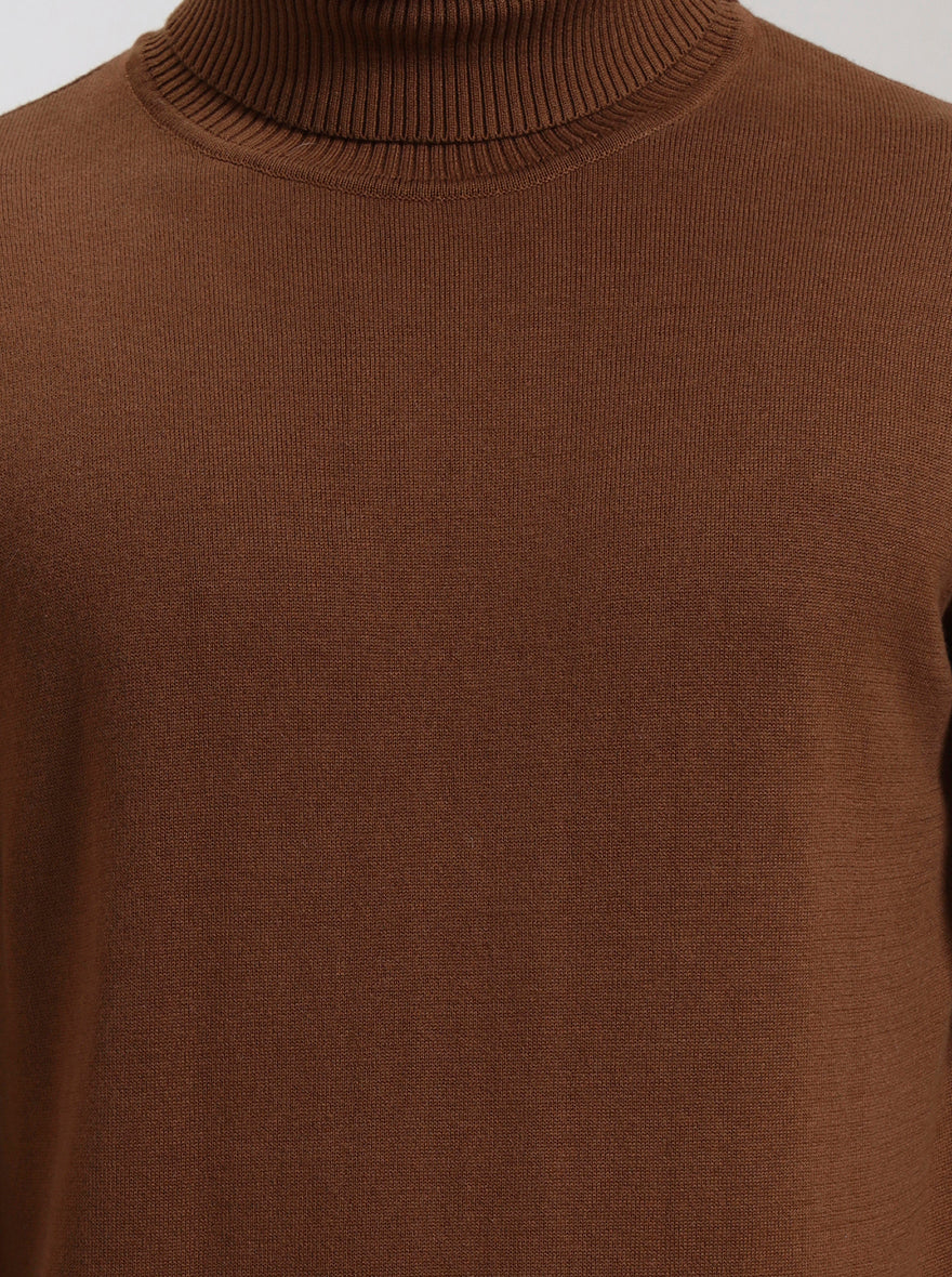 Brown Solid Slim Fit Winter T-Shirt | JadeBlue
