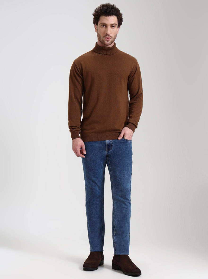 Brown Solid Slim Fit Winter T-Shirt | JadeBlue