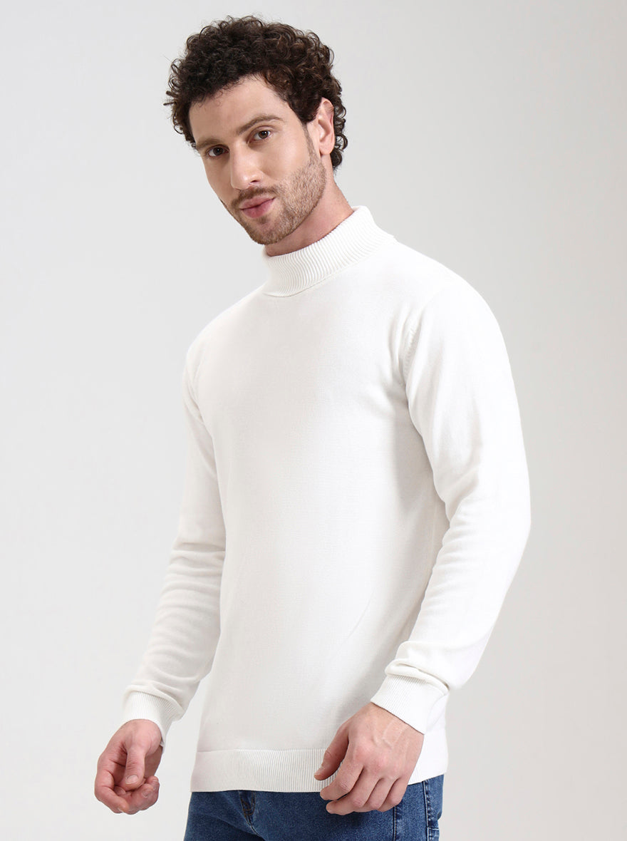 White Solid Slim Fit Winter T-Shirt | JadeBlue