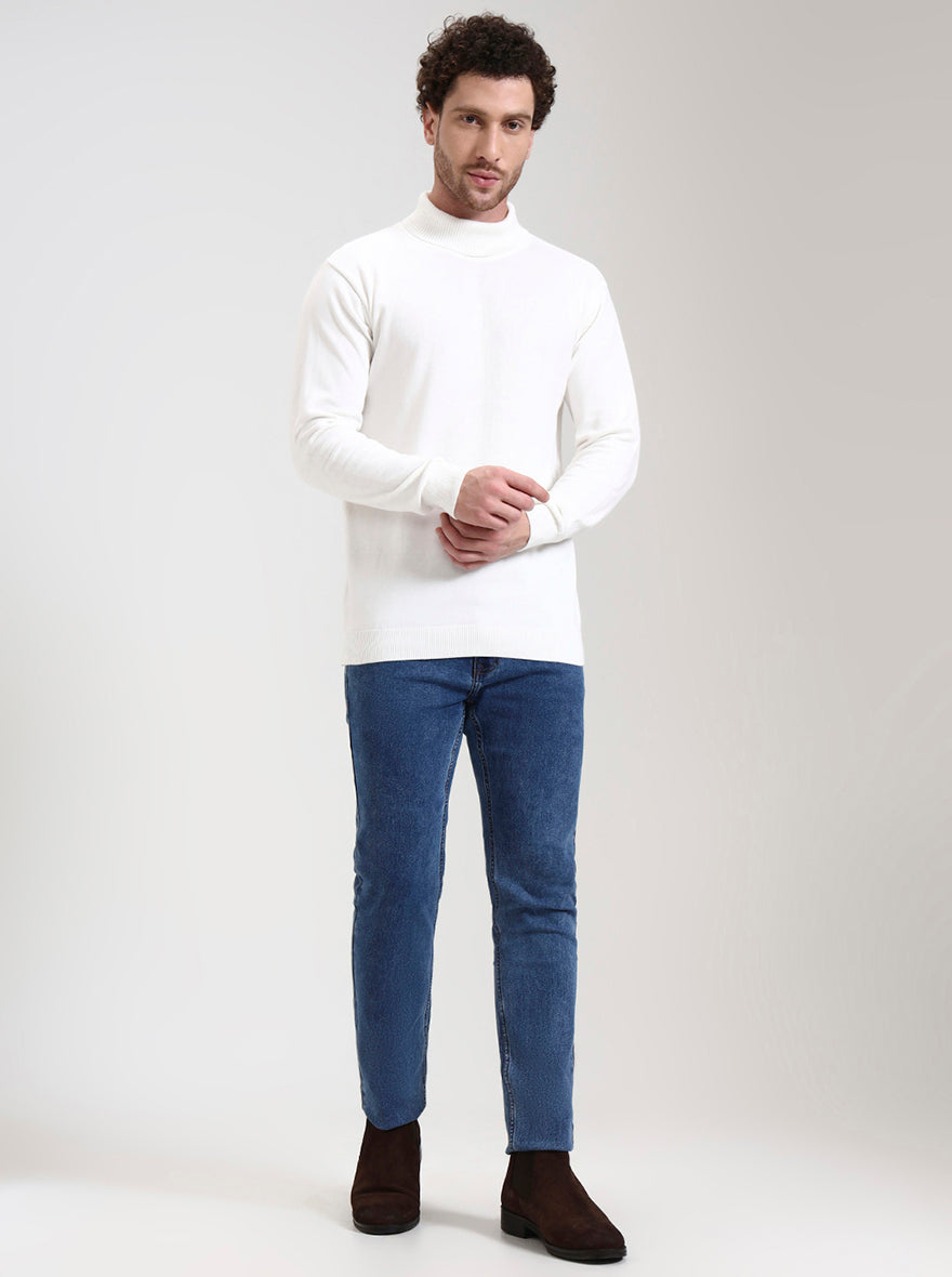 White Solid Slim Fit Winter T-Shirt | JadeBlue