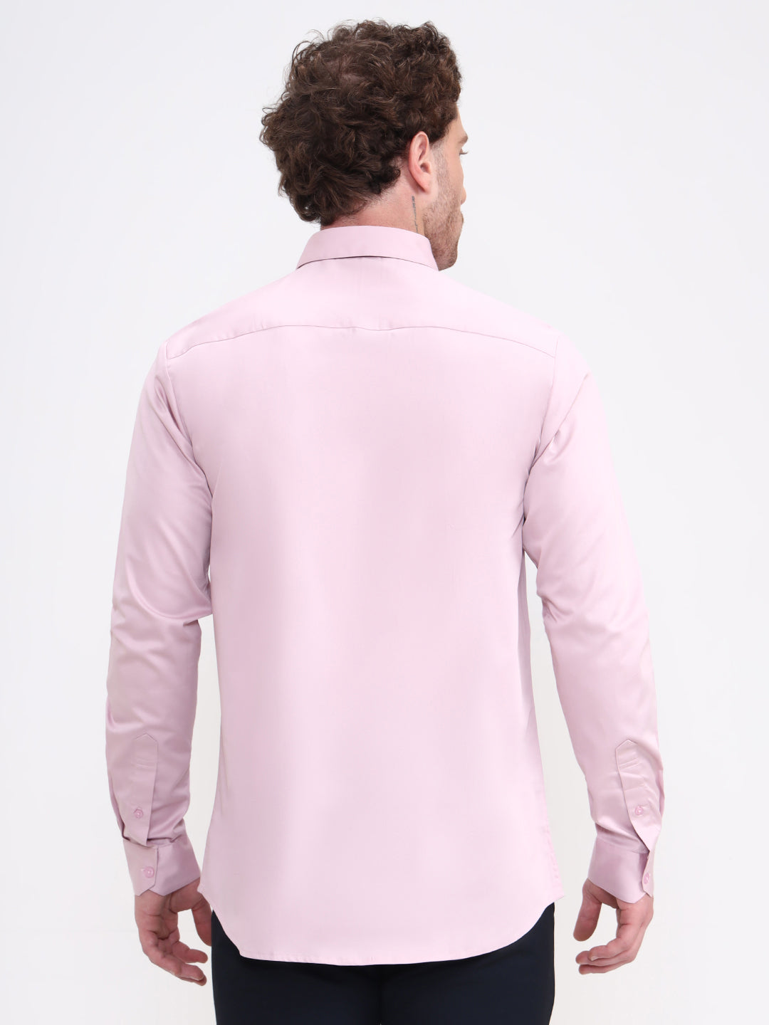 Pink Solid Slim Fit Casual Shirt | JadeBlue