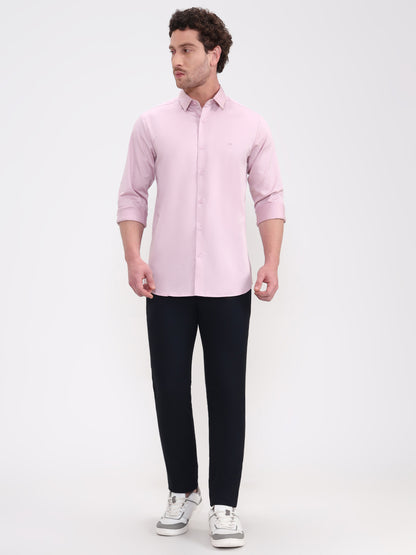 Pink Solid Slim Fit Casual Shirt | JadeBlue