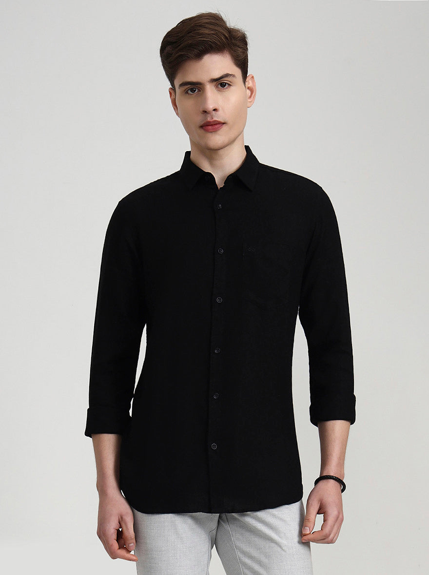 Black Solid Slim Fit Casual Shirt | JadeBlue