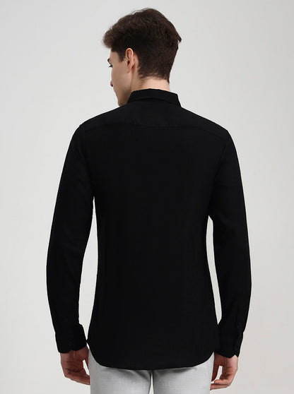 Black Solid Slim Fit Casual Shirt | JadeBlue